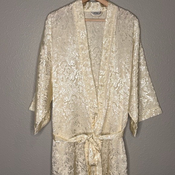 Lord & Taylor Robe Womens Ivory Satin Jacquard Floral Belted Bridal XL READ SIZE - Picture 3 of 9
